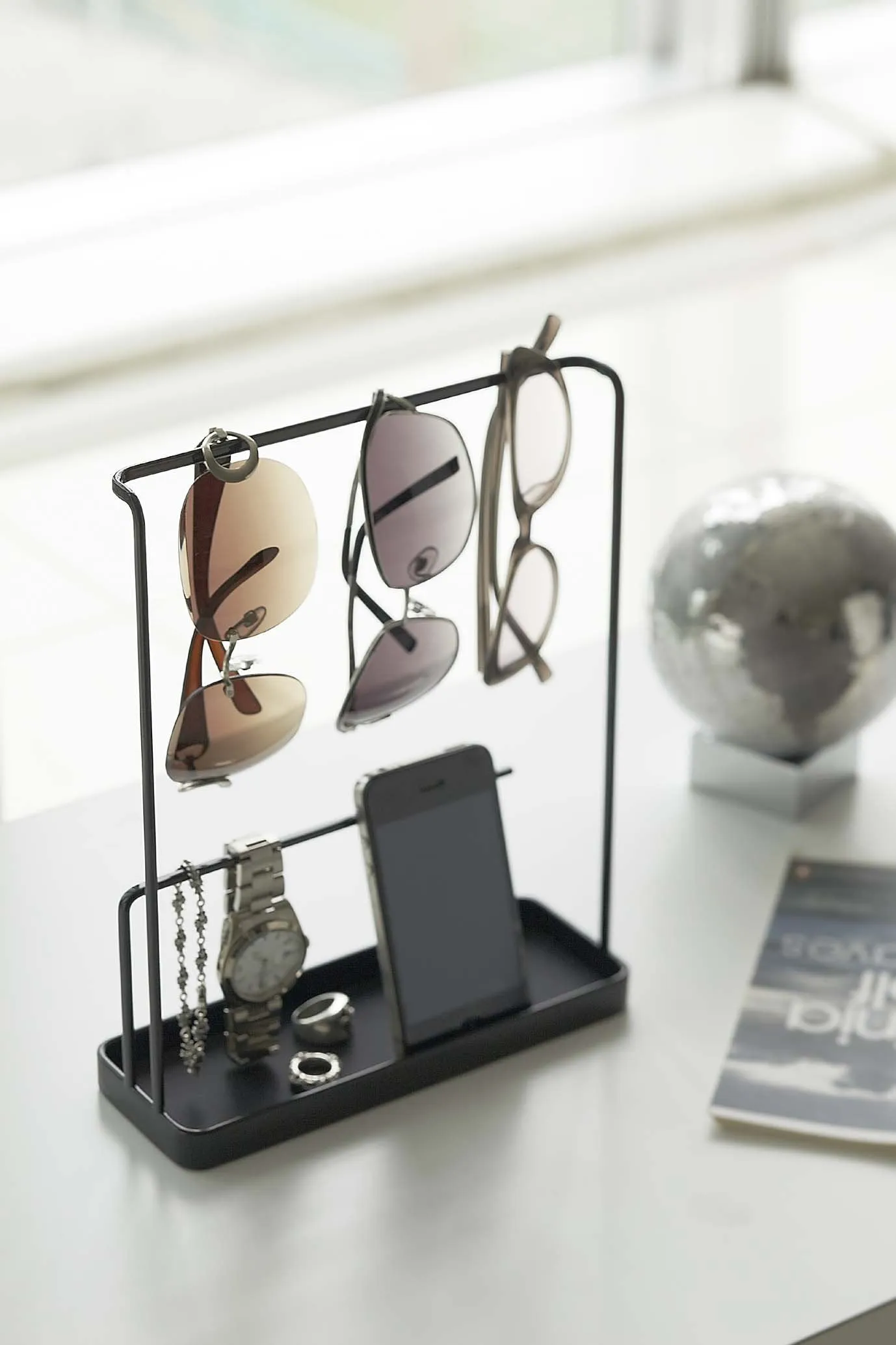 Accessory & Sunglasses Stand