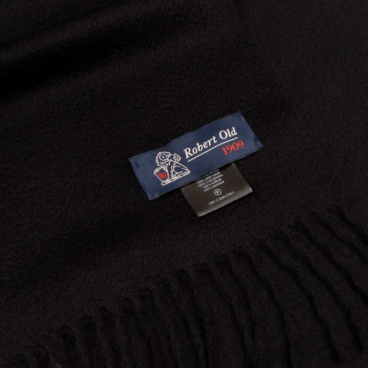 Black Classic Cashmere Scarf
