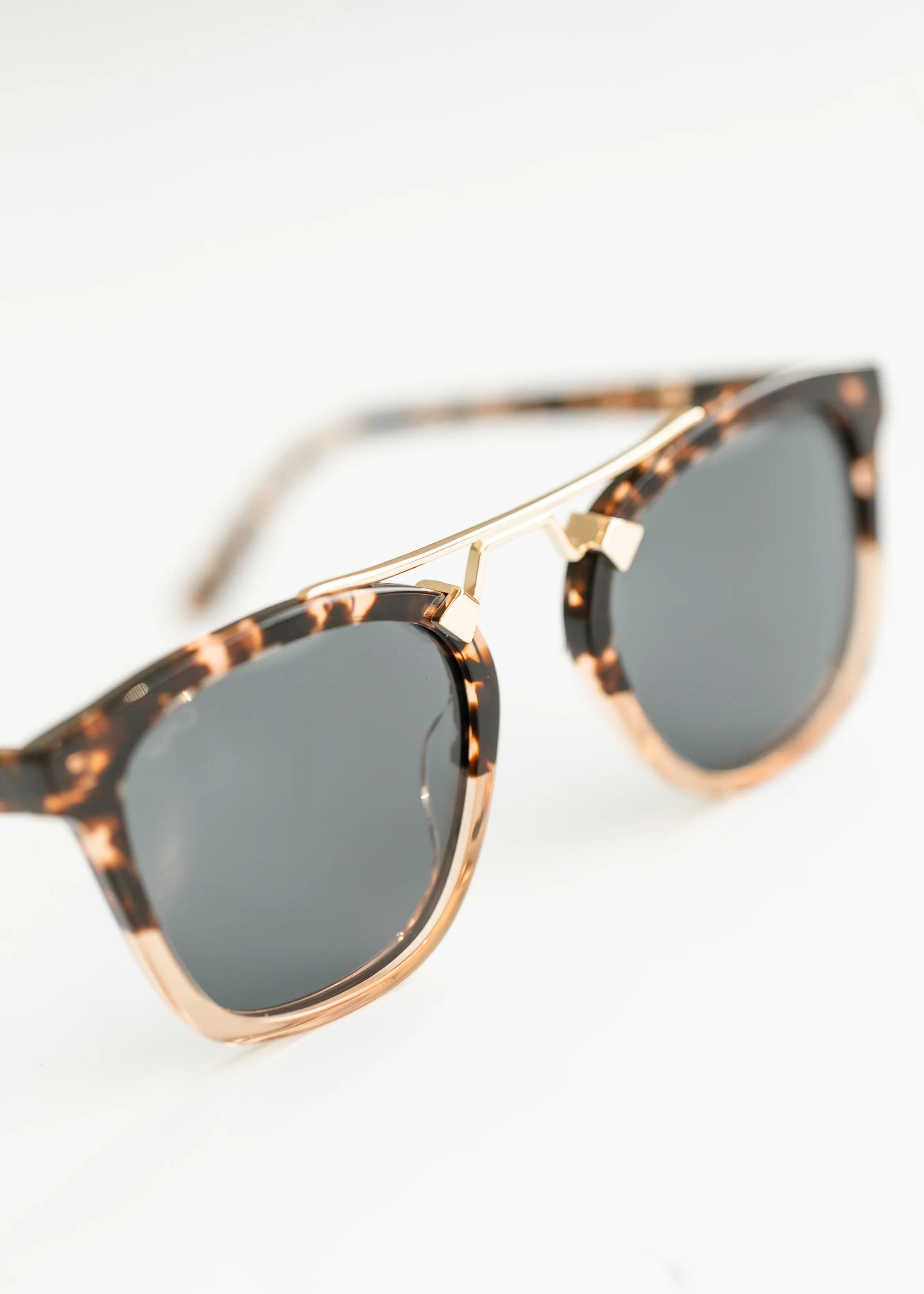 Crystal Brown Tortoise Square Frame Polarized Sunglasses