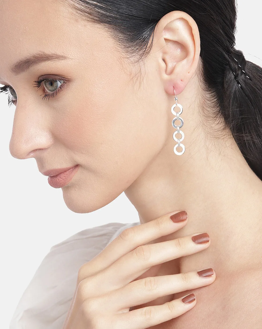 Rhodium Plated Tasselled Contemporary Drop Earring For Women