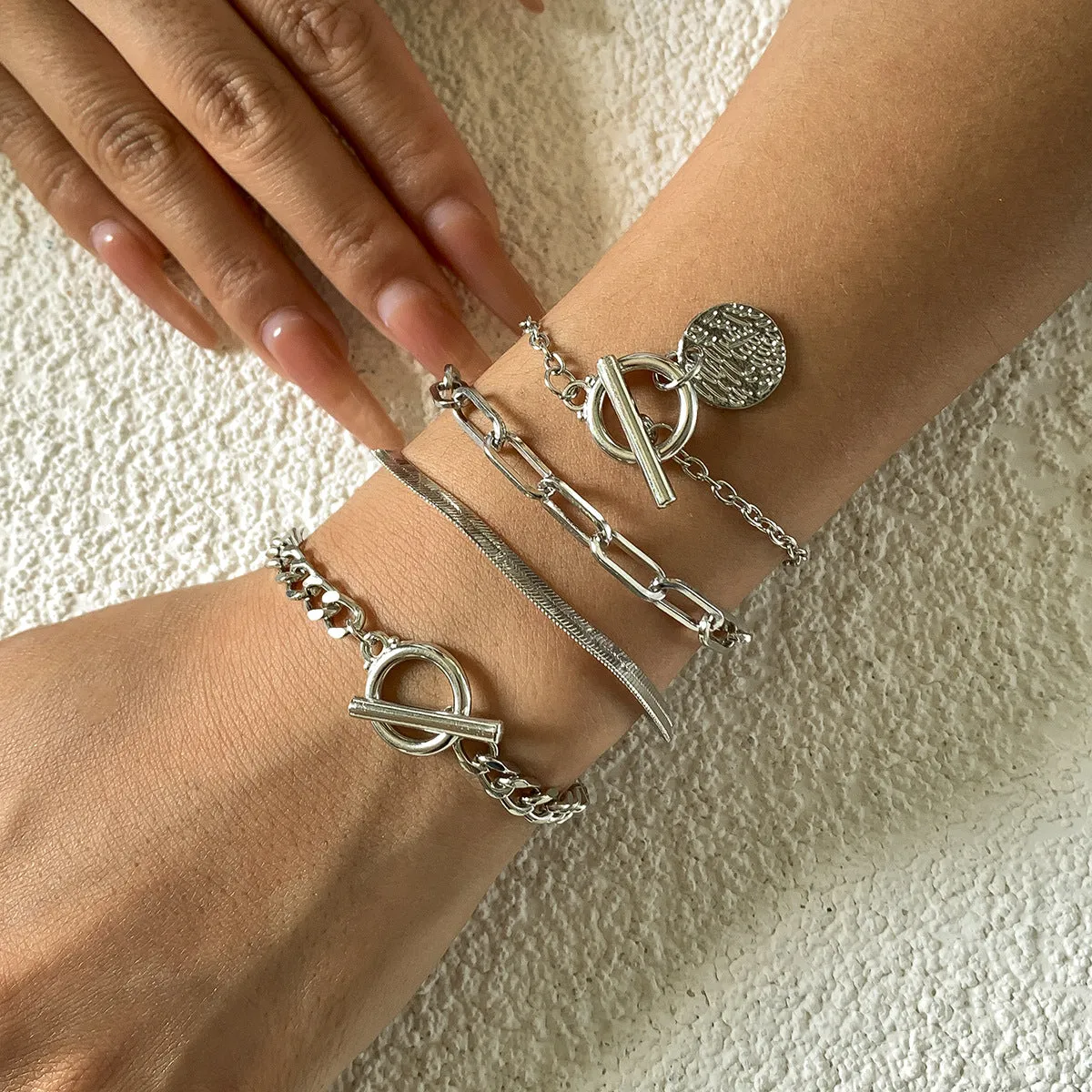 Set of 4 Edgy Hollow Chain Metal Chain Bracelet