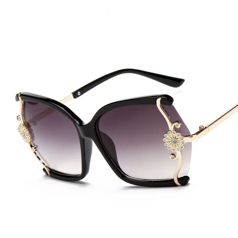 Stylish large Butterfly Sunglasses for women brand designer eyewear metal Flower Frame 7 colour oculos de sol feminino